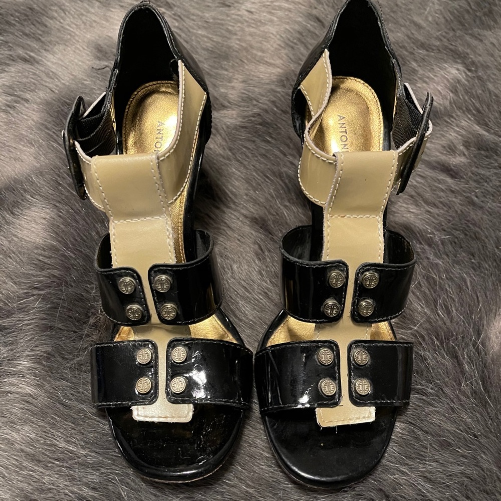 Antonio Melani heels